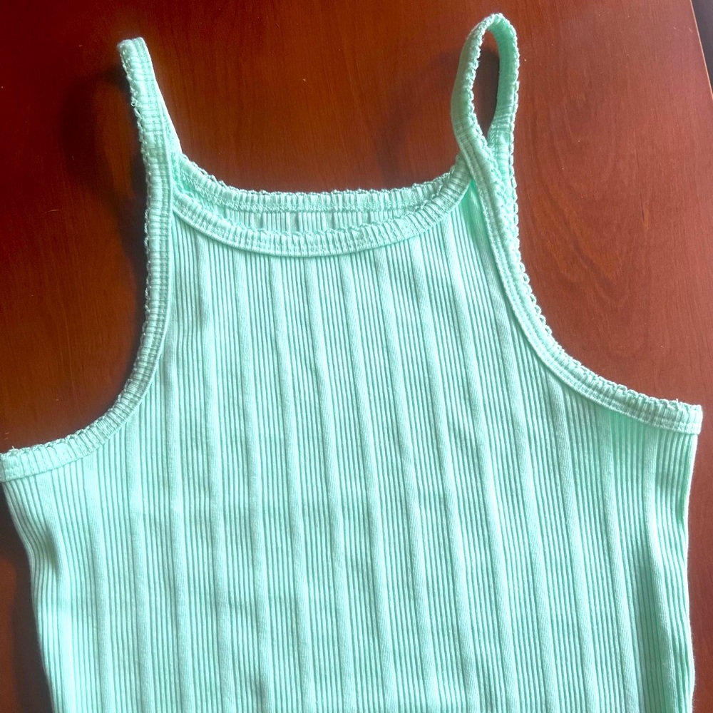Aeropostale ribbed high neck cropped cami